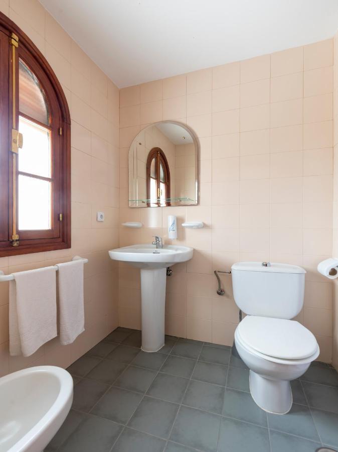 Oyo Hostal El Paisano Ουτρέρα Εξωτερικό φωτογραφία