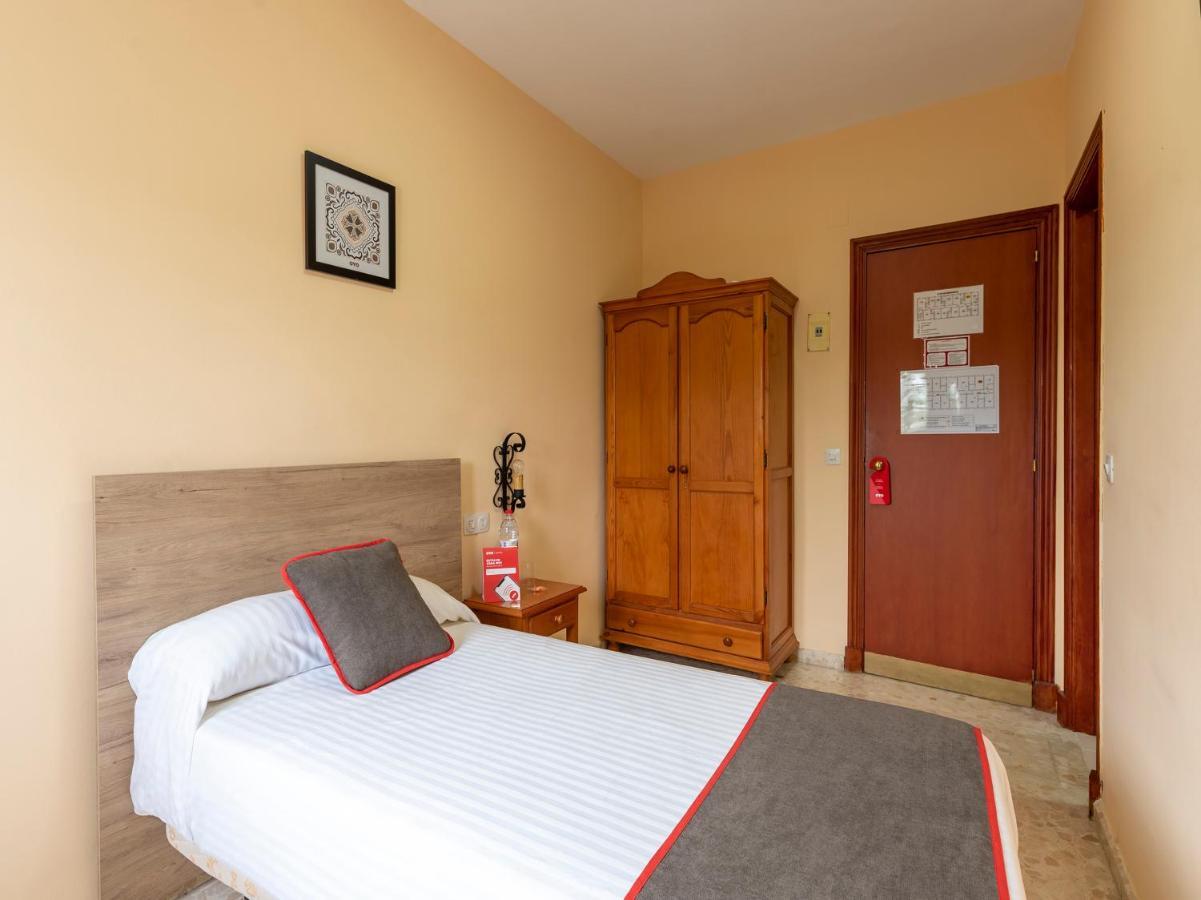 Oyo Hostal El Paisano Ουτρέρα Εξωτερικό φωτογραφία